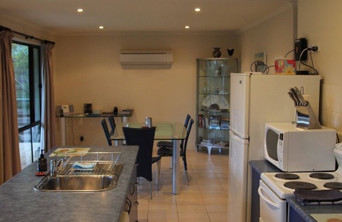 Newland House | Island Breeze* , Vivonne Bay, Kangaroo Island