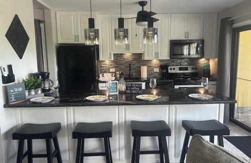 Estate Golden Rock Condo | Island Carribean Getaway! 1 King bed! 2BR/2BA Condo with beach access and pool!