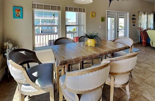 Key Allegro House | Island Charm