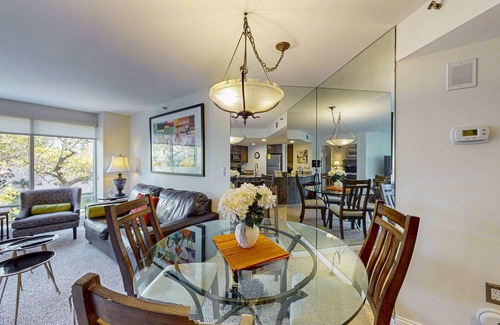 Palmetto Dunes Condo | Island condo w/beach access and balcony view - close to golf