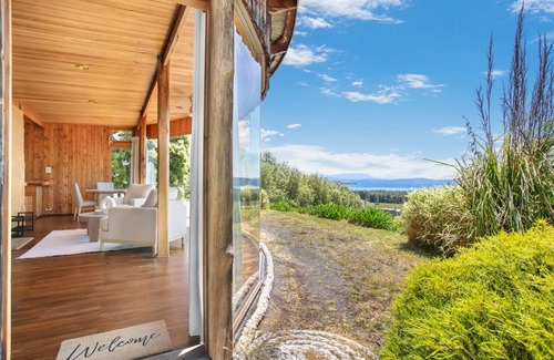 Adventure Bay House | Island Cottage - Bruny Island