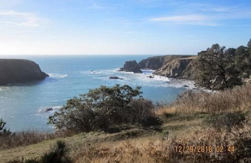 Gualala House | Island Cove Shangri La