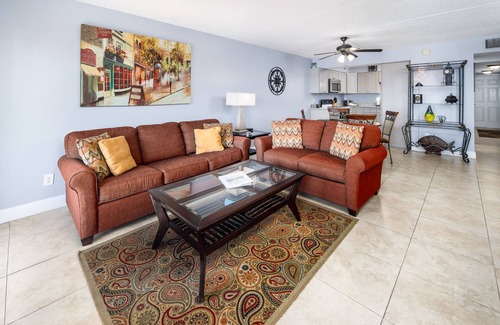 Fort Walton Beach Condo | Island Echos 2M Perfect Getaway! Second floor, Direct Gulf front Beauty!