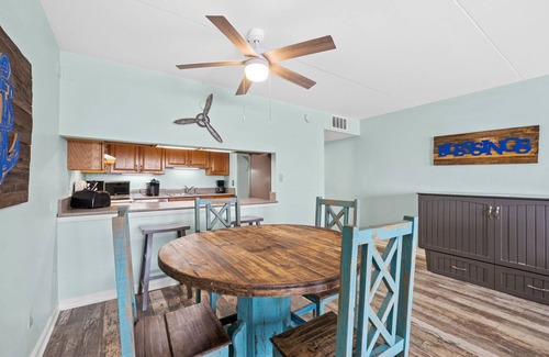 Fort Walton Beach Condo | Island Echos 4P-Reef Intermission Beachfront Bliss in Fort Walton Beach, Perfect for Family Getaways