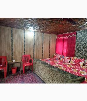 Dal Lake House | Island