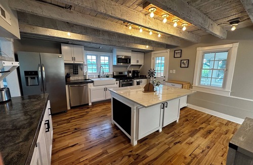 Stevensville Other | Island Life 2! 2024 remodeled home on Private Waterfront Kent Island Estate