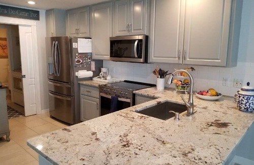 Island Walk House | Island living in the heart of Naples