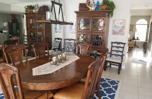 Island Walk House | Island living in the heart of Naples