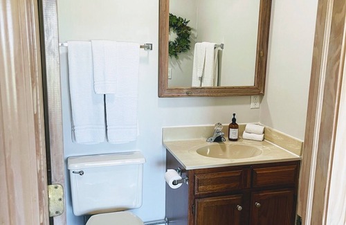 Washington Island Resort | Island Motel Room w/2 Queen Beds