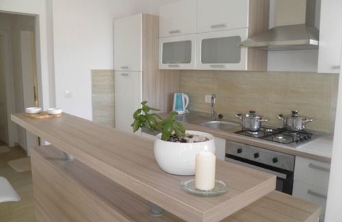 Dinjiska Apartment | Island Pag- seafront