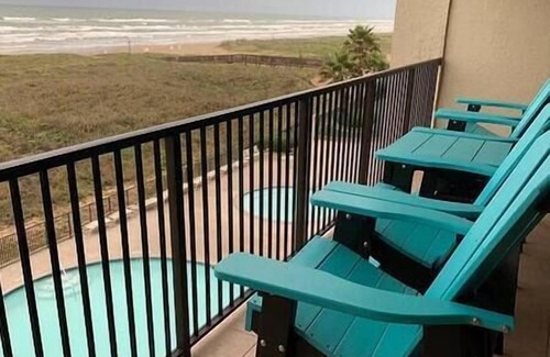 South Padre Island Apartment | Island Paradise-Beachfront, Ocean View!