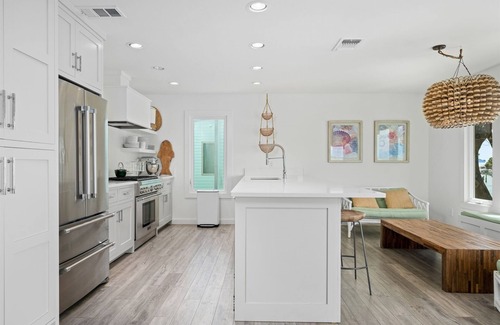 Key Allegro House | Island Retreat - Beautiful Key Allegro Canal Home - Kayaks Available for Guest