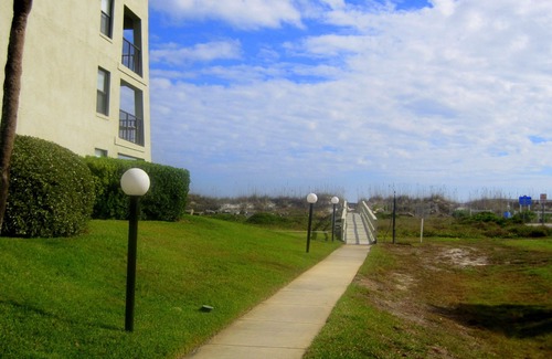 St. Augustine Beach Condo | Island South