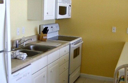 Fort Walton Beach Condo | Island Surf 4 by Alicia Hollis Rentals Open Aug 23rd FREE TICKETS! $300/Day
