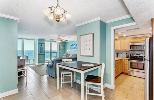 Villa Sabine Condo | "Island Time" Condo w/Extraordinary Views! 2 Bed 2 Bath