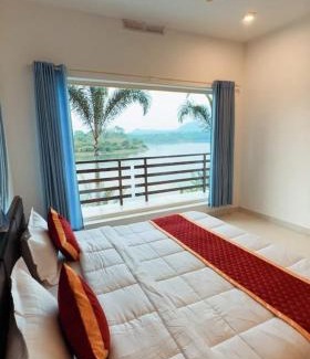 Vayittiri House | Island View Resort- Lake view Private villa - Premium Villa Resort in Wayanad