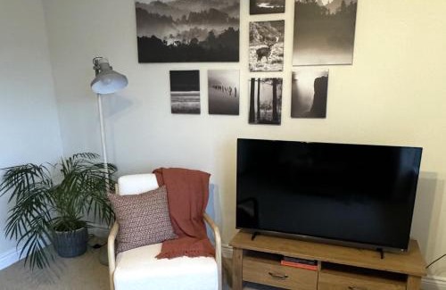Oban Apartment | Island View - Spacious Two Bedroom Oban Apartment with Sea Views