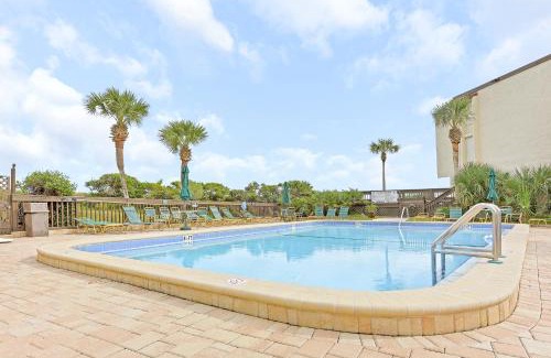Butler Beach Apartment | Island View