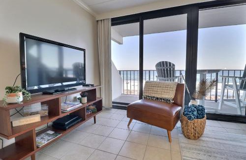Gulf Shores Apartment | Island Winds East
