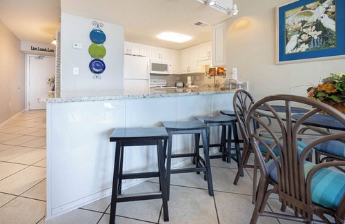 Gulf Shores Condo | Island Winds West 574 - 2 Bedroom Gulf Front Condo