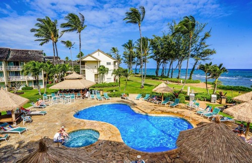 Wailua Hotel | Islander on the Beach 353