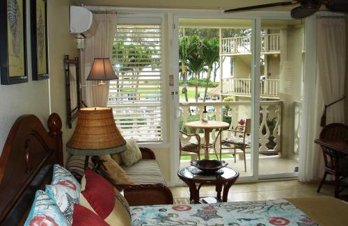 Wailua Apartment | Islander on the Beach Unit 244