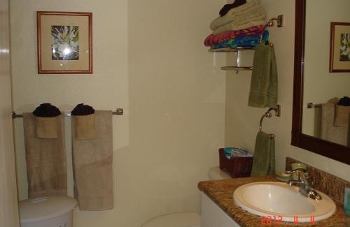 Wailua Apartment | Islander on the Beach Unit 244