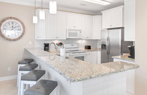 Ocean Isle Beach Condo | Islander Villas just steps away from the beach
