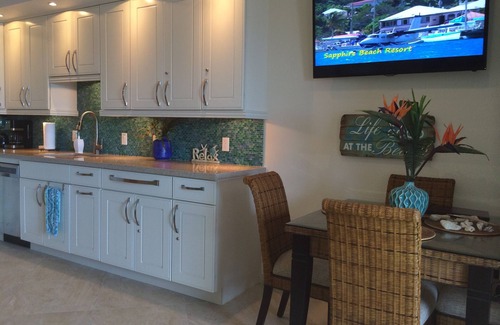 Red Hook Condo | Isle Be Back – Elegantly Remodeled Two Level Villa on Sapphire Beach