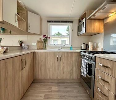 Rookley Resort | Isle Escape