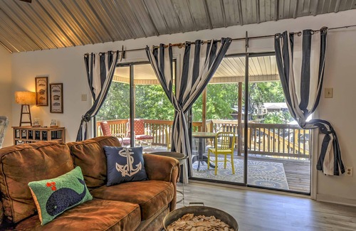 Midway House | Isle of Wight Tri-Level Home w/ Private Boat Dock!