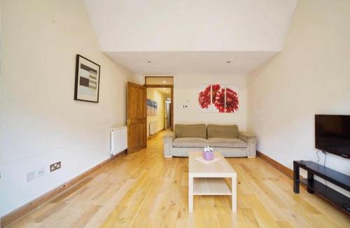 Islington House | Islington Central London N7