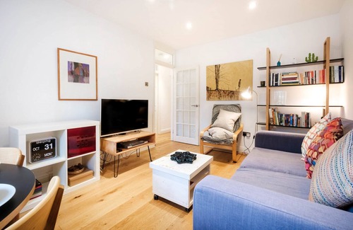 Canonbury Apartment | Islington - Shoreditch 1BR Apartment