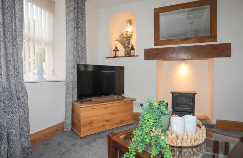 Llandudno Junction House | Islwyn