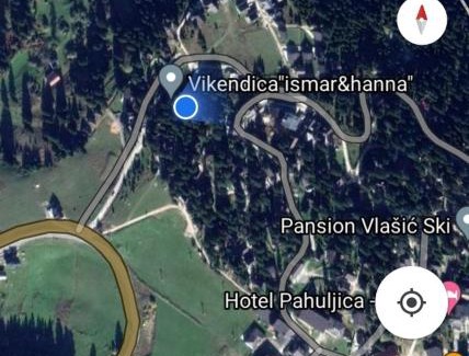 Babanovac Ski Chalet | Ismar&Hanna