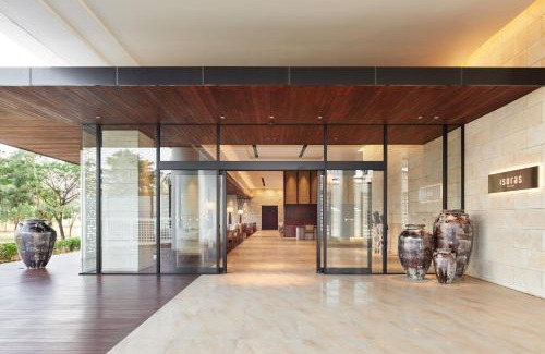 Cikarang Hotel | ISORAS CIKARANG