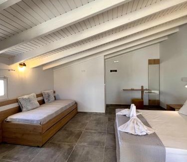 Ag. Georgios Apartment | Issos Residence