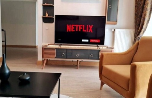Bagcilar Apartment | ISTANBUL AIRPORT 20. MINUTES 2 BEDROOM