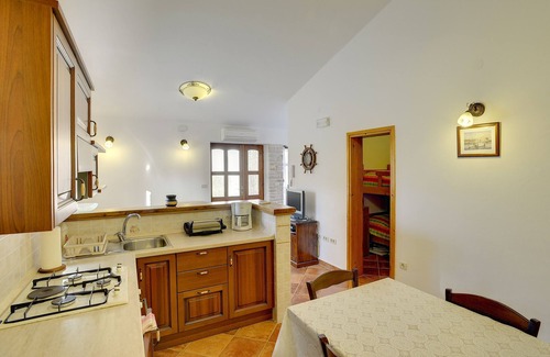 Rakalj Villa | Istrian house in quiet area