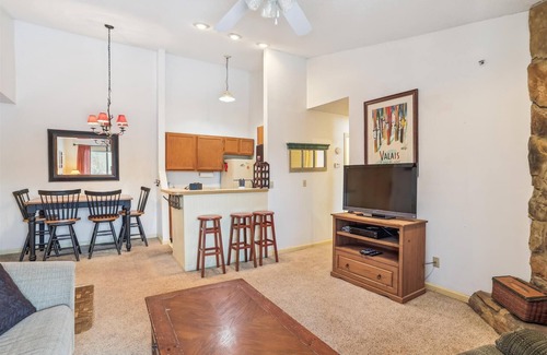 Timberline Condo | It is a very short walk to Timberline Mountains lifts and lodge from D303!