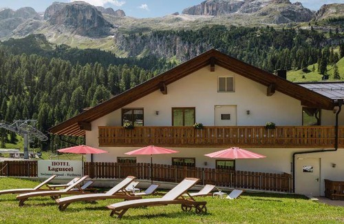 Livinallongo del Col di Lana Hotel | 40 m² Hotel ∙ 2 bedrooms ∙ 5 guests
