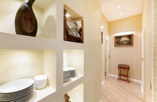 Rione VIII Sant'Eustachio Apartment | 160 m² Apartment ∙ 3 bedrooms ∙ 10 guests