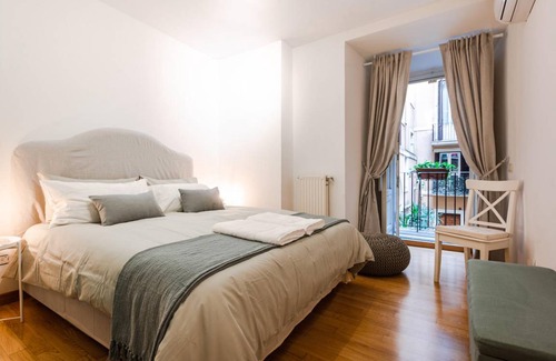 Rione VIII Sant'Eustachio Apartment | 121 m² Apartment ∙ 2 bedrooms ∙ 5 guests