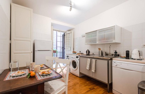 Rione VIII Sant'Eustachio Apartment | 121 m² Apartment ∙ 2 bedrooms ∙ 5 guests
