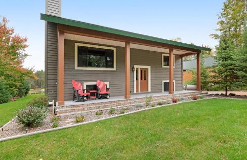 Manitowish Waters House | It's 8 O'clock Somewhere