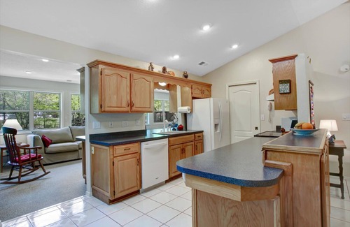 Hayesville Cottage | It's OK, you're in the mountains now. Breathe.