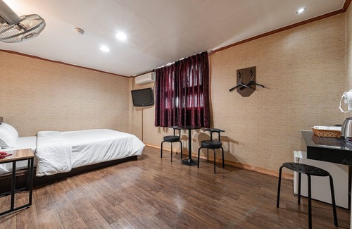 Gyeongnidan-gil Hotel | Itaewon Seongji