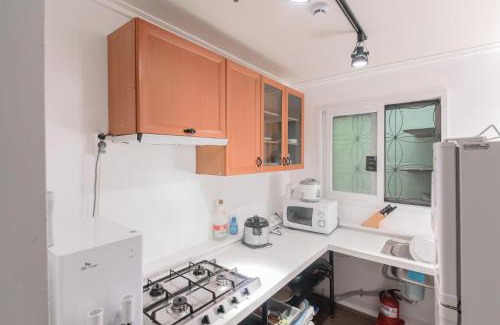 Itaewon House | Itaewon Yellow Guesthouse