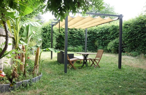 Amboise Apartment | Italian-style apartment and garden in the heart of Amboise.