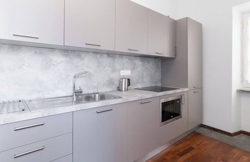 Rione III Colonna Apartment | Italianway - Barberini 1 Theatrum